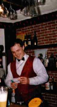 barmen.jpg (9547 bytes)